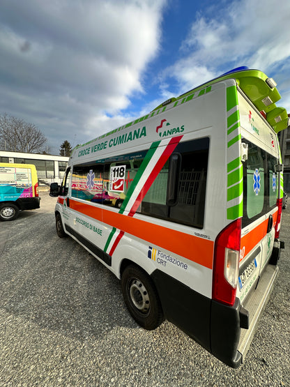 DECORAZIONE MEZZI E CAR WRAPPING