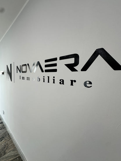 CARTELLONISTICA - INSEGNE - STRISCIONI - ROLL UP - BANDIERE
