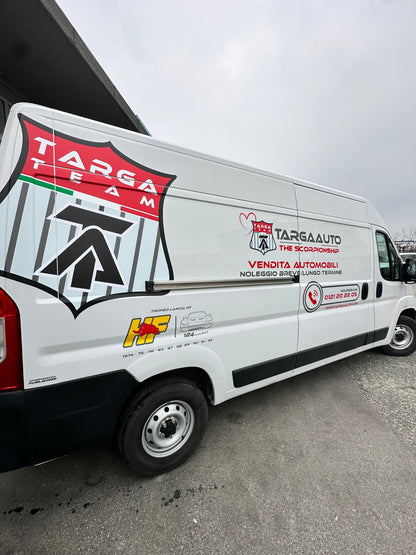 DECORAZIONE MEZZI E CAR WRAPPING