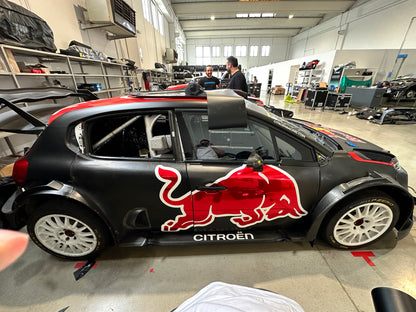 DECORAZIONE MEZZI E CAR WRAPPING